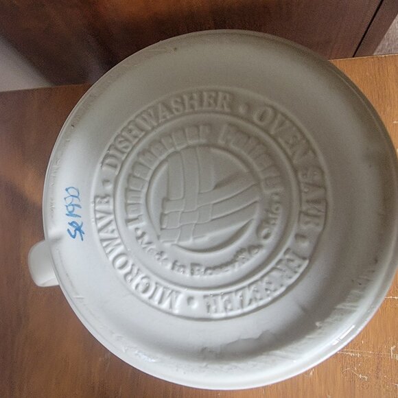 Longaberger Pottery Woven Traditions Classic Blue 32 oz Pitcher Signed 1990 - Picture 2 of 6